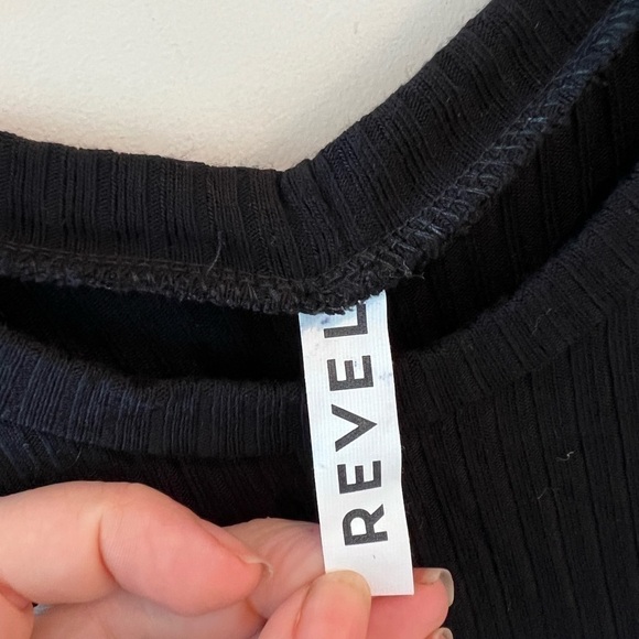 REVEL WOMEN'S RIB-KNIT SIDE SLIT BODYCON DRESS - Picture 10 of 13